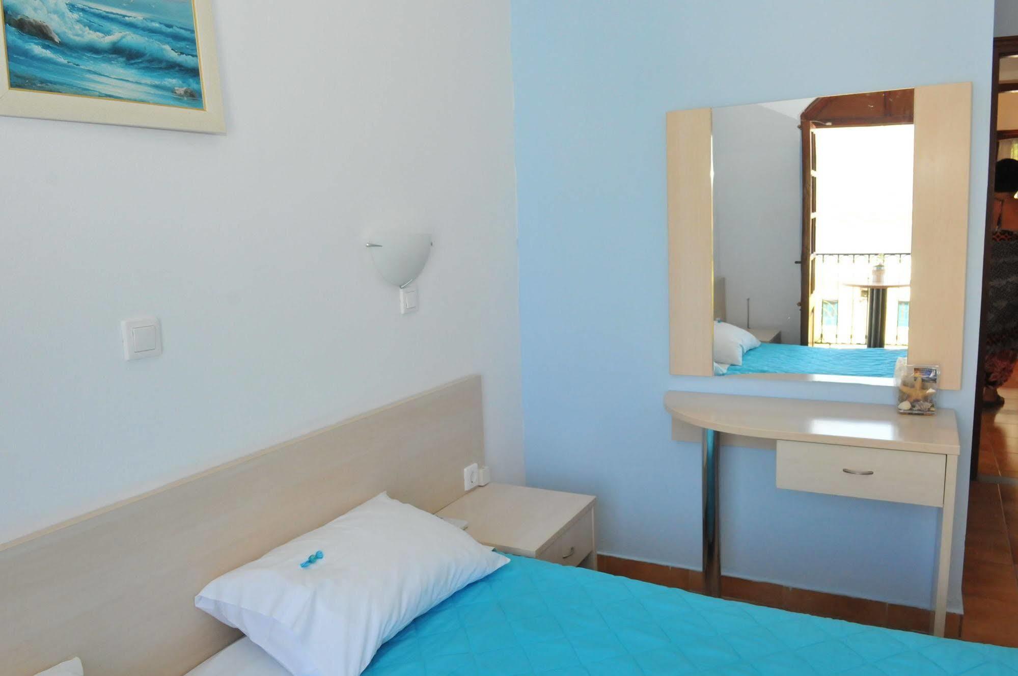 Vouros Palace Masouri Exteriör bild